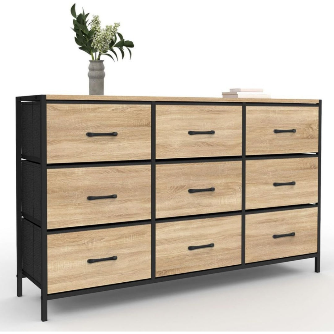 Commode, Dimensions 35 x 28.5 x 18 cm